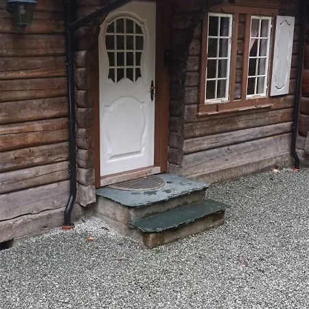 Gravraakstuggu *