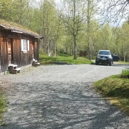 Gravraakstuggu * Storneve