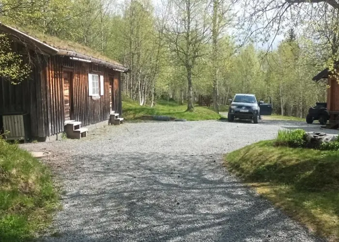 Gravraakstuggu * Storneve